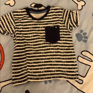 Like new lucky brand T-shirt